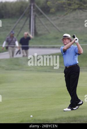 Tom Kite des États-Unis, s'approche de 18th salles lors du championnat PGA Tour Songdo IBD deuxième tour au club de golf Jack Nicklaus à Incheon, à l'ouest de Séoul, le 17 septembre 2011, Corée du Sud. (Photo de Seung-il Ryu/NurPhoto) Banque D'Images