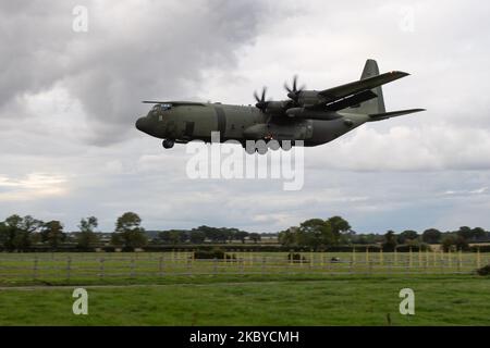 ZH870 Royal Air Force Lockheed C-130J-30 Hercules C.4 revient à RAF Brize Norton, à Oxfordshire, en Angleterre, le 6 septembre 2020. (Photo de Jon Hobley/MI News/NurPhoto) Banque D'Images