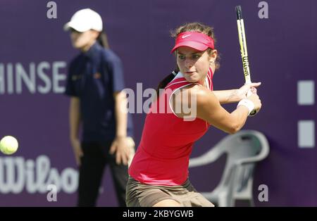 Julia Goerges d'Allemagne revient à Eleni Daliilidou de Grèce (pas de photo) le jour 3in le Hansol Korea Open tennis deuxième tour à l'Olymoic parc de tennis à Seestern Séoul le 22 septembre 2011, Corée du Sud. Julia Goerges a gagné en droit 4-6, 5-7. (Photo de Seung-il Ryu/NurPhoto) Banque D'Images