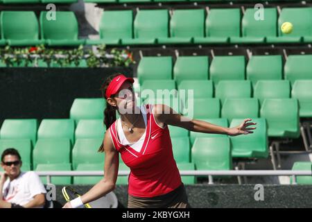 Julia Goerges d'Allemagne revient à Eleni Daliilidou de Grèce (pas de photo) le jour 3in le Hansol Korea Open tennis deuxième tour à l'Olymoic parc de tennis à Seestern Séoul le 22 septembre 2011, Corée du Sud. Julia Goerges a gagné en droit 4-6, 5-7. (Photo de Seung-il Ryu/NurPhoto) Banque D'Images