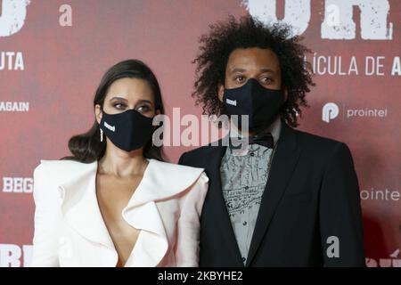 Marcelo Vieira et son épouse Clarice Alves assistent à la première de 'Urubu' au cinéma Callao sur 10 septembre 2020 à Madrid, Espagne. (Photo par Oscar Gonzalez/NurPhoto) Banque D'Images