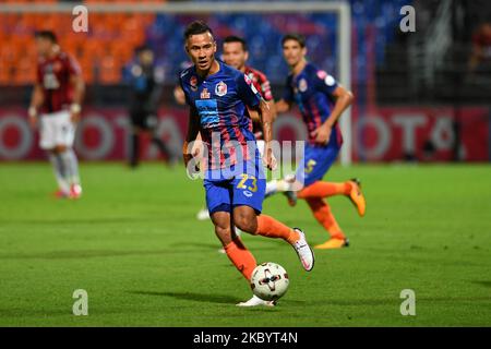 Kevin Deeromram de Port FC en action pendant la compétition Thai League 2020 entre Port FC et police Tero FC au stade Pat sur 13 septembre 2020 à Bangkok, Thaïlande. (Photo de Vachira Vachira/NurPhoto) Banque D'Images