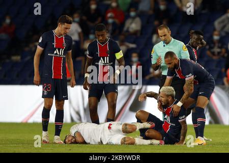 Leandro Paredes de Paris Saint-Germain lors du match de football français L1 entre Paris Saint-Germain (PSG) et Marseille (OM) au stade du Parc des Princes à Paris sur 13 septembre 2020. (Photo de Mehdi Taamallah/NurPhoto) Banque D'Images