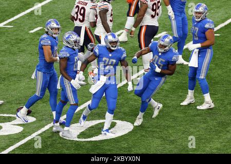 Les Detroit Lions de retour Adrian Peterson (28) célèbre une partie lors de la première moitié d'un match de football de la NFL contre les Chicago Bears à Detroit, Michigan, États-Unis, le dimanche, 13 septembre 2020. (Photo par Amy Lemus/NurPhoto) Banque D'Images