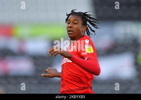 Michael Olise de Reading pendant le match de championnat de pari de ciel entre Derby County et Reading au Pride Park, Derby, Angleterre, on 12 septembre 2020. (Photo de Jon Hobley/MI News/NurPhoto) Banque D'Images