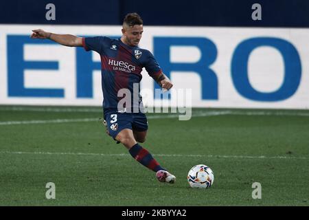 Pablo Maffeo de Huesca passe pendant le match de la Liga Santader entre Villarreal CF et SD Huesca à l'Estadio de la Ceramica sur 13 septembre 2020 à Villareal, Espagne. (Photo de Jose Breton/Pics action/NurPhoto) Banque D'Images