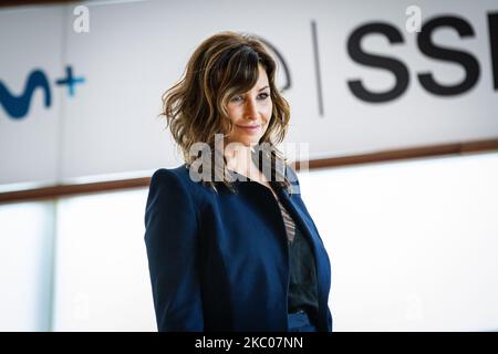 Gina Gershon assiste au photocall du 'Festival du Rifkin' pendant le Festival international du film de Saint-Sébastien 68th au Palais Kursaal sur 18 septembre 2020 à Saint-Sébastien, en Espagne. (Photo de Frank Lovicario/NurPhoto) Banque D'Images