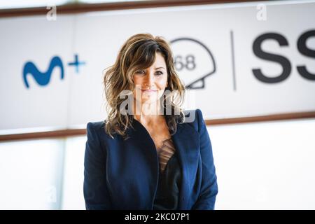 Gina Gershon assiste au photocall du 'Festival du Rifkin' pendant le Festival international du film de Saint-Sébastien 68th au Palais Kursaal sur 18 septembre 2020 à Saint-Sébastien, en Espagne. (Photo de Frank Lovicario/NurPhoto) Banque D'Images