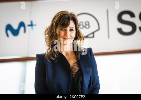 Gina Gershon assiste au photocall du 'Festival du Rifkin' pendant le Festival international du film de Saint-Sébastien 68th au Palais Kursaal sur 18 septembre 2020 à Saint-Sébastien, en Espagne. (Photo de Frank Lovicario/NurPhoto) Banque D'Images