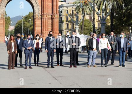 Le président régional catalan Quim Torra arrive à la haute Cour de justice de Catalogne après avoir assisté à une session pour répondre à son appel d'une peine de basse cour sur désobéissance pour avoir montré les symboles séparatistes de son palais gouvernemental avant les élections régionales à Barcelone, Espagne sur 23 septembre 2020. (Photo de Joan Valls/Urbanandsport/NurPhoto) Banque D'Images