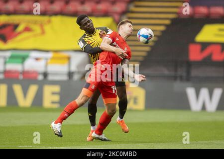 Tom DELE-Bashiru de Watford et James Collins de Luton Town pendant le match de championnat de pari de ciel entre Watford et Luton Town à Vicarage Road, Watford, Angleterre, sur 26 septembre 2020. (Photo de Leila Coker/MI News/NurPhoto) Banque D'Images