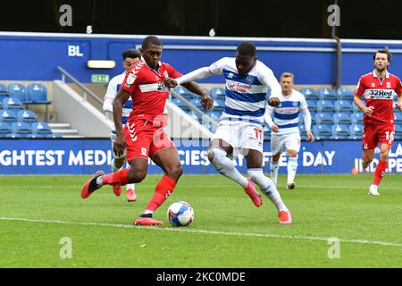 Bright Osayi-Samuel et Anfernee Dijksteel en action lors du match de championnat Sky Bet entre Queens Park Rangers et Middlesbrough au stade Kiyan Prince Foundation sur 26 septembre 2020 à Londres, en Angleterre. (Photo par MI News/NurPhoto) Banque D'Images