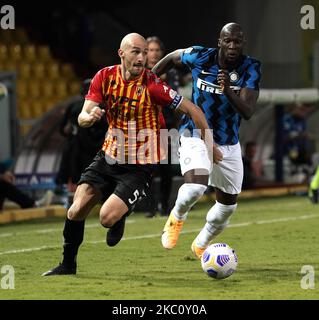 Luca Caldirola de Benevento Calcio pendant la série Un match entre Benevento Calcio et le FC Internazionale Milano sur le stade 30 septembre 2020 'Ciro Vigorito' à Benevento, Italie (photo de Gabriele Maricchiolo/NurPhoto) Banque D'Images