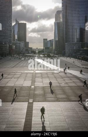 Vue sur le quartier de la Défense à Paris, France, le 6th octobre 2020. (Photo de Jacopo Landi/NurPhoto) Banque D'Images