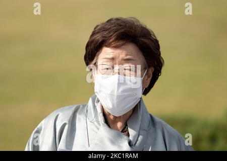 Lee Yong-soo, la victime japonaise du réconfort militaire, tient une conférence de presse à l'Assemblée nationale de Yeouido pour demander le retrait de l'ordre de démantèlement de la statue de la paix à Mitte, Berlin, Allemagne sur 14 octobre 2020 à Séoul, Corée du Sud. (Photo de Chris Jung/NurPhoto) Banque D'Images