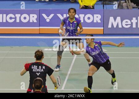 Chang Ye Na de la Corée du Sud et son coéquipier Lee So Hee jouent un match lors de la double finale de leurs femmes contre Nitya Krishinda Maheswari de l'Indonésie et Graysia Polii à la finale de badminton ouverte de Victor Korea à Séoul, en Corée du Sud. Nitya et Graysia en Indonésie ont remporté la note de match 2-0. (Photo de Seung-il Ryu/NurPhoto) Banque D'Images