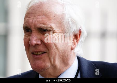 Sir Edward Lister, conseiller stratégique en chef du Premier ministre Boris Johnson, quitte le 10 Downing Street à Londres, en Angleterre, sur 19 octobre 2020. (Photo de David Cliff/NurPhoto) Banque D'Images