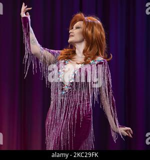 Alaska pendant la présentation de la Ultima Tourne (dernière Tourne) au Théâtre Calderon de Madrid, Espagne, le 21,2020 octobre. (Photo par Oscar Gonzalez/NurPhoto) Banque D'Images