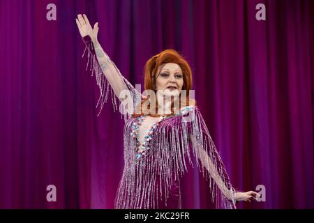 Alaska pendant la présentation de la Ultima Tourne (dernière Tourne) au Théâtre Calderon de Madrid, Espagne, le 21,2020 octobre. (Photo par Oscar Gonzalez/NurPhoto) Banque D'Images