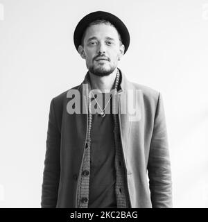 (NOTE DE L'ÉDITEUR: L'image a été convertie en noir et blanc) l'acteur Federico Aguado pose lors de la séance de portrait à Madrid, Espagne, sur 22 octobre 2020. (Photo par Oscar Gonzalez/NurPhoto) Banque D'Images