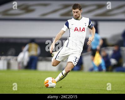 Ben Davies de Tottenham Hotspur en action pendant le groupe J de la Ligue européenne entre Tottenham Hotspur et LASK au stade Tottenham Hotspur, Londres, Angleterre, le 22nd octobre 2020 (photo d'action Foto Sport/NurPhoto) Banque D'Images