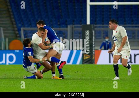 Numéro 12 de l'Angleterre Henry Slade pendant le match de rugby Guinness six Nations entre l'Italie et l'Angleterre au stade Olimpic (Stadio Olimpico) à Rome, Italie, sur 31 octobre 2020. Le match se joue derrière des portes fermées à cause de Covid19 pandemy. (Photo par Lorenzo Di Cola/NurPhoto) Banque D'Images