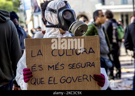 Démonstration de professionnels de la culture contre les mesures restrictives dans le domaine de la pandémie du Covid-19 / coronavirus à Barcelone, Catalogne, Espagne, 5 novembre 2020. (Photo par Albert Llop/NurPhoto) Banque D'Images