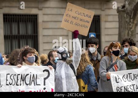 Démonstration de professionnels de la culture contre les mesures restrictives dans le domaine de la pandémie du Covid-19 / coronavirus à Barcelone, Catalogne, Espagne, 5 novembre 2020. (Photo par Albert Llop/NurPhoto) Banque D'Images