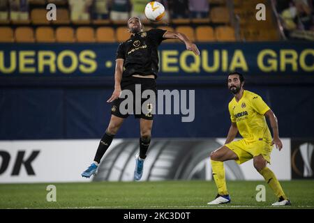 Nick Blackman de Maccabi pendant le match de la Ligue Europa, entre Villarreal CF et Maccabi tel-Aviv au stade la Ceramica sur 5 novembre 2020. (Photo de Jose Miguel Fernandez/NurPhoto) Banque D'Images