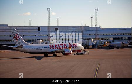 Stockholm, Arlanda Suède - 11 octobre 2022: L'avion de Malte vient d'atterrir Banque D'Images