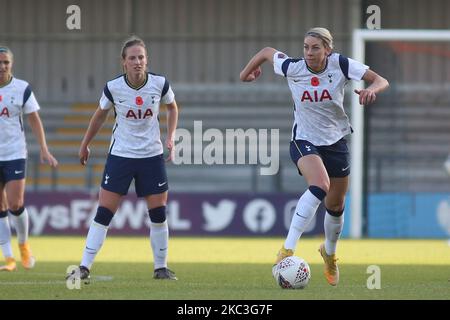 Alanna Kennedy (Tottenham Hotspur) contrôle le ballon pendant la Super League 2020/21 de FA Womens entre Tottenham Hotspur et Reading FC à la Hive, on 7 novembre 2020. (Photo de Federico Guerra Moran/NurPhoto) Banque D'Images