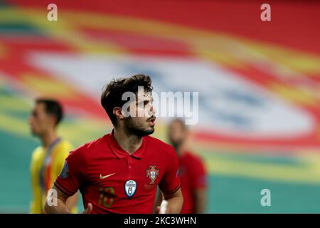 Pedro Neto, du Portugal, regarde pendant le match de football amical entre le Portugal et Andorre, au stade Luz à Lisbonne, au Portugal, sur 11 novembre 2020. (Photo par Pedro Fiúza/NurPhoto) Banque D'Images