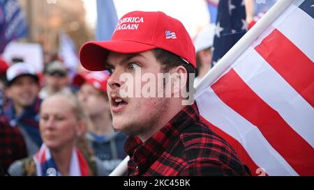 La « Marche MILLION MAGA » a vu 10-15 000 partisans de Trump, y compris des groupes extrémistes d'extrême droite, comme les fiers garçons, le Front patriote et d'autres défilant ensemble à Washington D.C. sur 14 novembre 2020 (photo de Zach D Roberts/NurPhoto) Banque D'Images