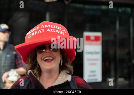 La « Marche MILLION MAGA » a vu 10-15 000 partisans de Trump, y compris des groupes extrémistes d'extrême droite, comme les fiers garçons, le Front patriote et d'autres défilant ensemble à Washington D.C. sur 14 novembre 2020 (photo de Zach D Roberts/NurPhoto) Banque D'Images