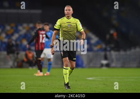 Arbitre Paolo Valeri pendant la série Un match entre SSC Napoli et AC Milan au Stadio San Paolo Naples Italie le 22 novembre 2020 . (Photo de Franco Romano/NurPhoto) Banque D'Images