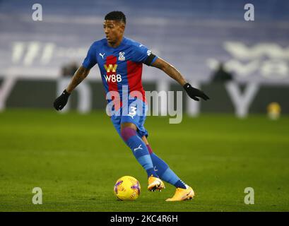 Patrick van Aanholt, du Crystal Palace, en première place entre Crystal Palace et Newcastle United au stade Selhurst Park, Londres, Royaume-Uni, le 27th novembre 2020 (photo d'action Foto Sport/NurPhoto) Banque D'Images