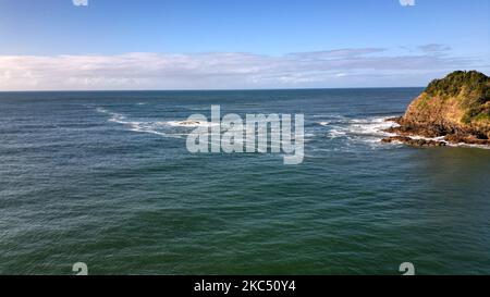 Une vue aérienne de la plage de Flyns par une journée ensoleillée à Port Macquarie, en Australie Banque D'Images