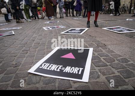 Les activistes ACT Up se réunissent pour marquer la Journée mondiale du SIDA à Paris. Paris, le 1st décembre 2020. (Photo de Jacopo Landi/NurPhoto) Banque D'Images