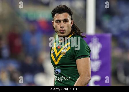 Huddersfield, Royaume-Uni. 04th novembre 2022. Tino Fa'asuamaleaui d'Australie pendant la coupe du monde de rugby 2021 quart finale match Australie contre Liban au stade John Smith, Huddersfield, Royaume-Uni, 4th novembre 2022 (photo de Mark Cosgrove/News Images) crédit: News Images LTD/Alay Live News Banque D'Images