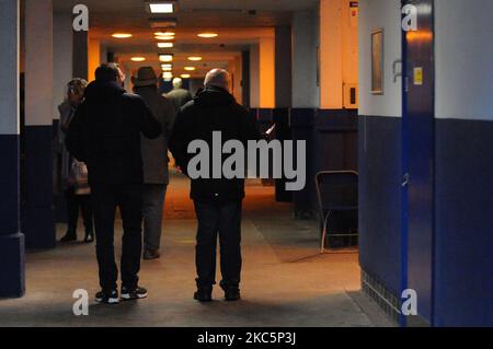 Les fans de chez eux arrivent avant le match Sky Bet League 1 entre Ipswich Town et Portsmouth sur Portman Road, Ipswich, le samedi 12th décembre 2020. (Photo de Ben Pooley/MI News/NurPhoto) Banque D'Images