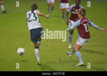 Rosella Ayane (Tottenham Hotspur) a obtenu des scores lors de la Super League 2020-21 de FA Women entre Tottenham Hotspur et Aston Villa FC à la Hive. (Photo de Federico Guerra Moran/NurPhoto) Banque D'Images