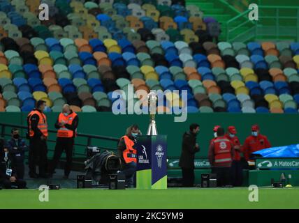Allianz Cup lors du match de la coupe de la Ligue portugaise entre Sporting CP et CD Mafra à l'Estadio José Alvalade sur 15 décembre 2020 à Lisbonne, Portugal. (Photo de Paulo Nascimento/NurPhoto) Banque D'Images