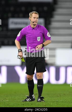 Arbitre Gavin Ward lors du match de championnat Sky Bet entre Derby County et Swansea City au Pride Park, Derby le mercredi 16th décembre 2020. (Photo de Jon Hobley/MI News/NurPhoto) Banque D'Images