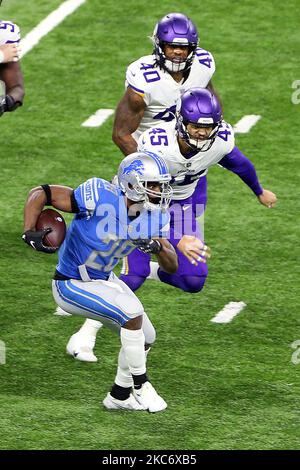 Minnesota Vikings linebacker Troy Dye (45) warms up before an NFL football  game against the Cleveland Browns, Sunday, Oct. 3, 2021, in Minneapolis.  (AP Photo/Bruce Kluckhohn Stock Photo - Alamy