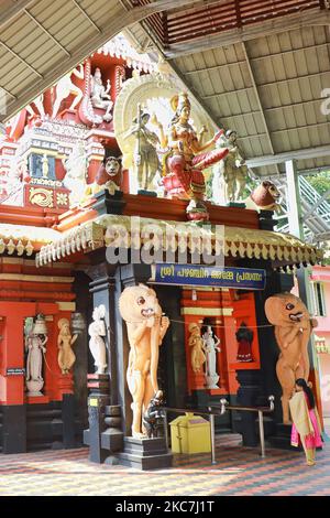 Temple Pazhanchira Devi à Thiruvananthapuram (Trivandrum), Kerala, Inde. Le temple de Sree Pazhanchira Devi est l'un des temples les plus anciens. Le temple a près de 700 ans et est un excellent exemple de Kerala Vasthu Vidya et de son architecture. Cette structure patrimoniale est placée sous la liste des monuments d'importance nationale. (Photo de Creative Touch Imaging Ltd./NurPhoto) Banque D'Images