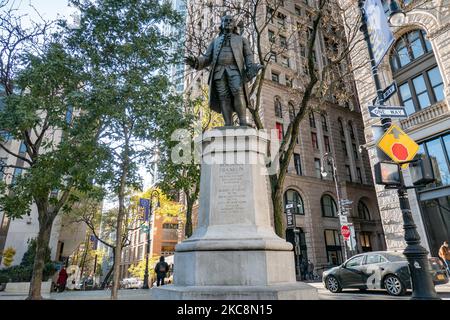 Statue de Benjamin Franklin, située dans le bas de Manhattan, à New York, dans un parc public près de l'université PACE et de l'hôtel de ville. Ce monument historique a été construit en 1882 par Ernst Plassman. New York, Etats-Unis le 2020 février (photo de Nicolas Economou/NurPhoto) Banque D'Images