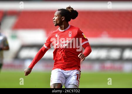 Gaetan Bong (13) de la forêt de Nottingham lors du match de championnat Sky Bet entre la forêt de Nottingham et Bournemouth au City Ground, Nottingham, le samedi 13th février 2021. (Photo de Jon Hobley/MI News/NurPhoto) Banque D'Images