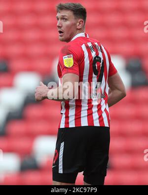 Charlie Wyke de Sunderland lors du match de la Sky Bet League 1 entre Sunderland et Doncaster Rovers au stade de Light, Sunderland, Angleterre, le 13th février 2021. (Photo de Mark Fletcher/MI News/NurPhoto) Banque D'Images