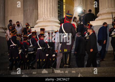 Carlos Menem a été voilé au Congrès national argentin, Cristina Kirchner a reçu le cortège funéraire à Buenos Aires, en Argentine, sur 14 février 2021. (Photo par Federico Rotter/NurPhoto) Banque D'Images