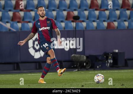 L'avant de Levante Ruben Vezo lors du match espagnol de la Liga entre Levante UD et C.A. Osasuna au stade Ciutat de Valence sur 14 février 2021 à Valence, Espagne. (Photo de Jose Miguel Fernandez/NurPhoto) Banque D'Images